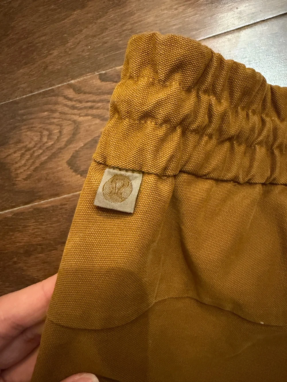Lululemon Bowline Utilitech Shorts Burnt Camel Elastic 32” Waist Men’s Gorpcore